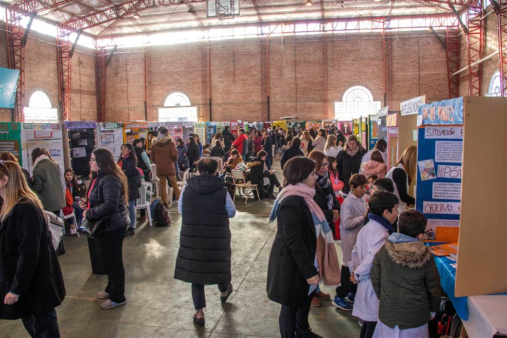 educacion feria regional de ciencias en junin 1 1