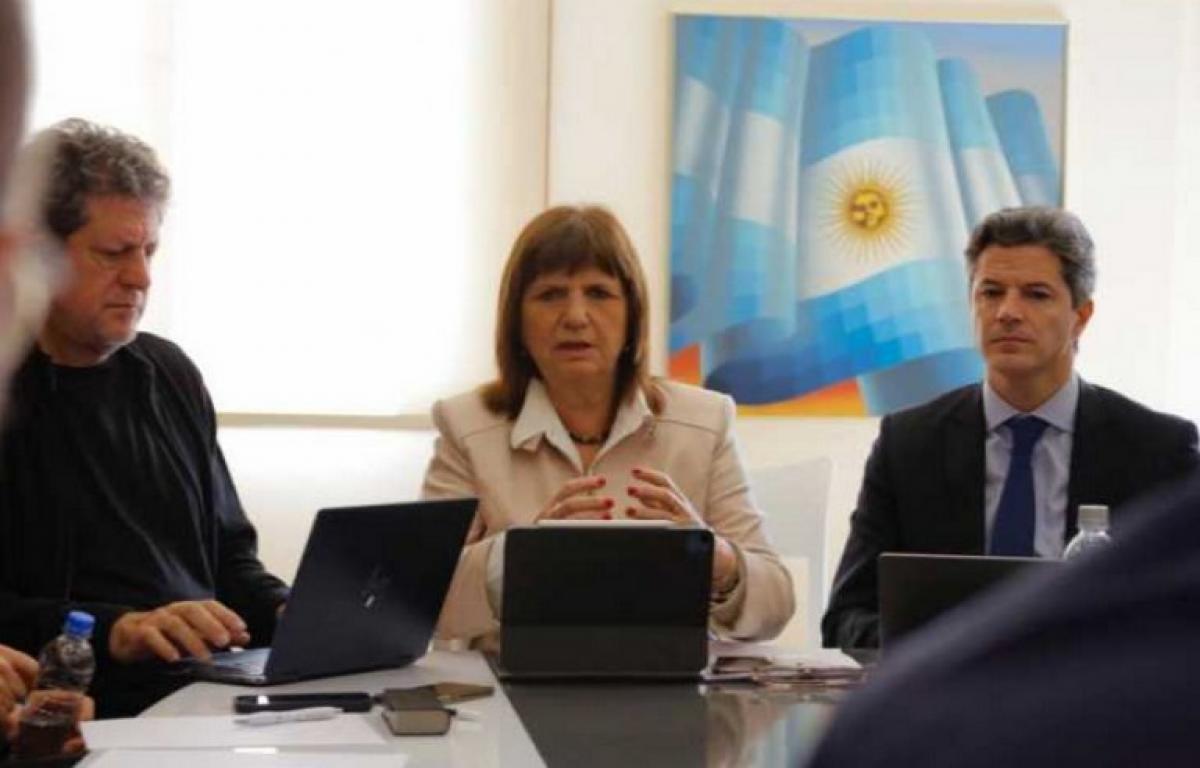 bullrich bimonetizacion