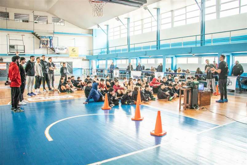 deportes campus de basket en el club 9 de julio 1