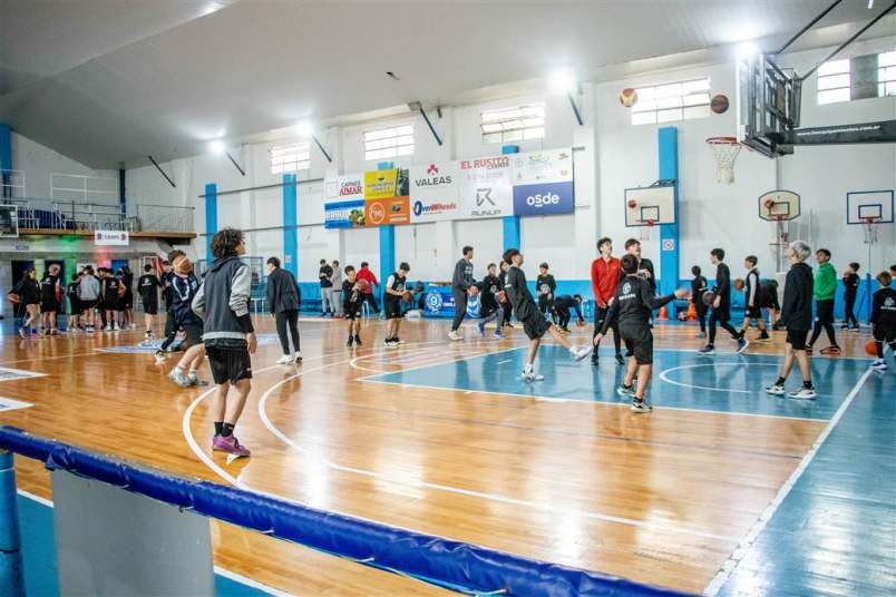 deportes campus de basket en el club 9 de julio 3