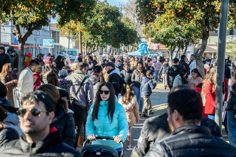 feria solidaria por el dia de la independencia 1