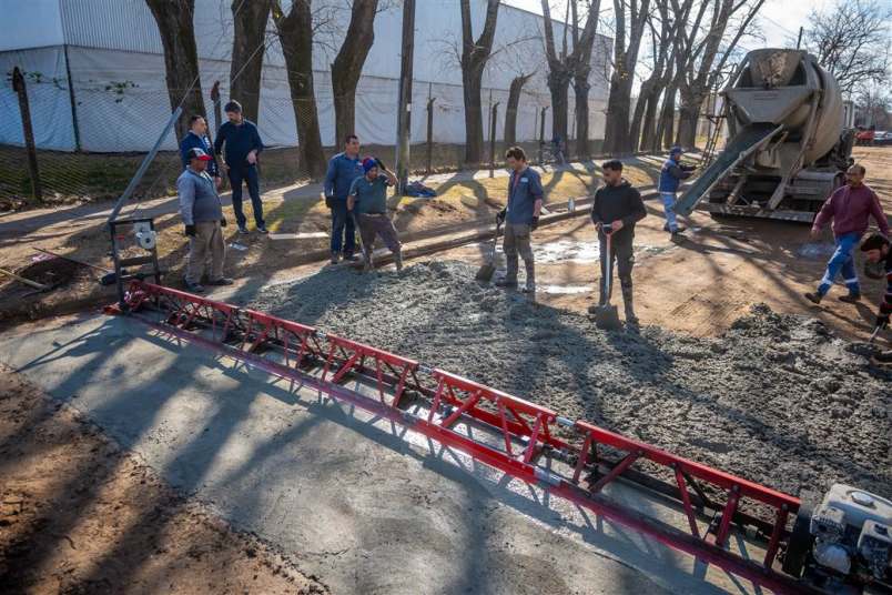 obras de pavimentacion en barrio mayor lopez 3