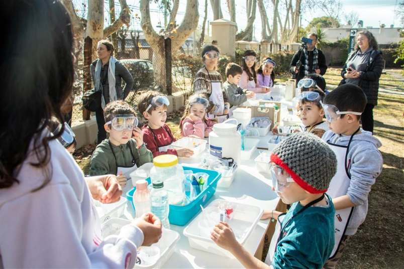 vacaciones de invierno ciencias divertidas en el historico 1