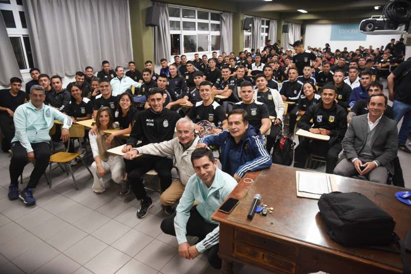 deportes curso arbitros en el unnoba 3