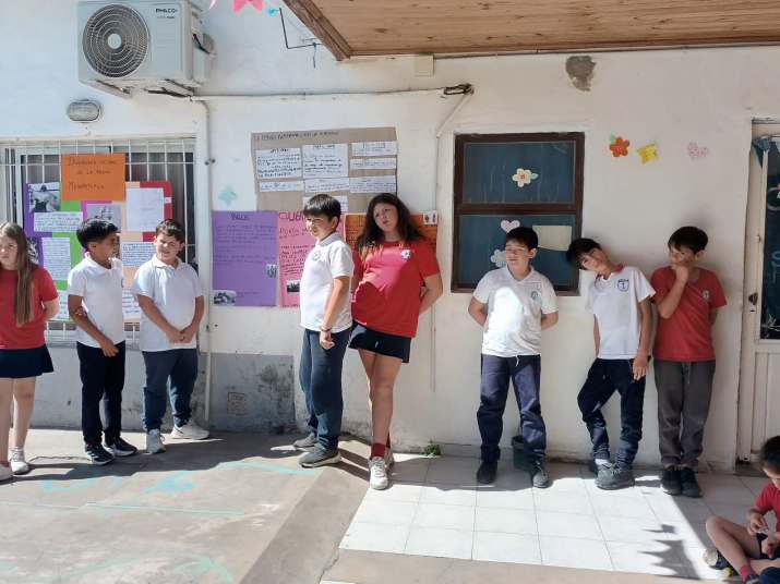 colegio dailan kifki dia de la diversidad cultural 10