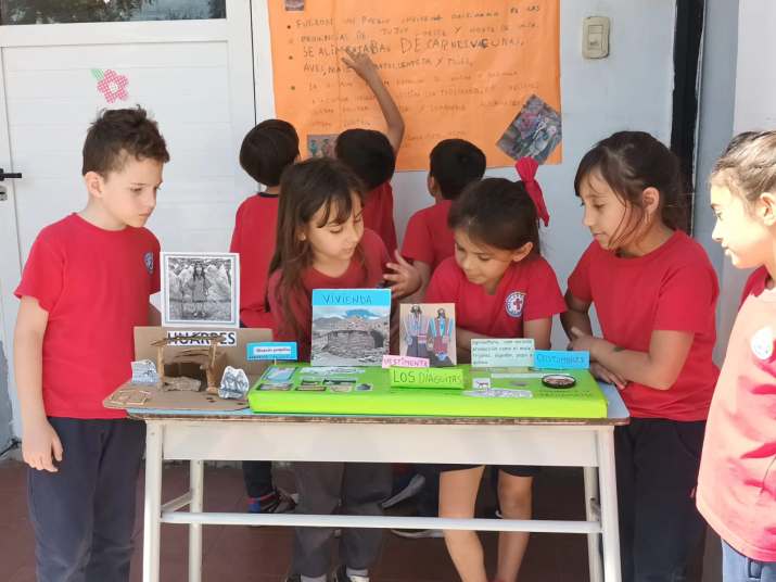 colegio dailan kifki dia de la diversidad cultural 8