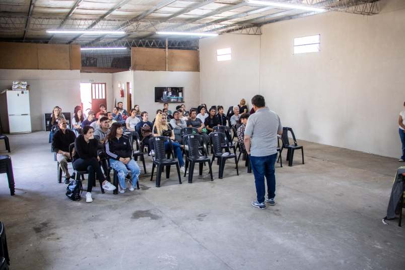 curso licencias barrios los almendros i