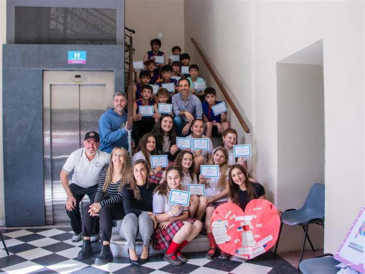 petrecca encuentro con finalistas juegos bonaerenses 3