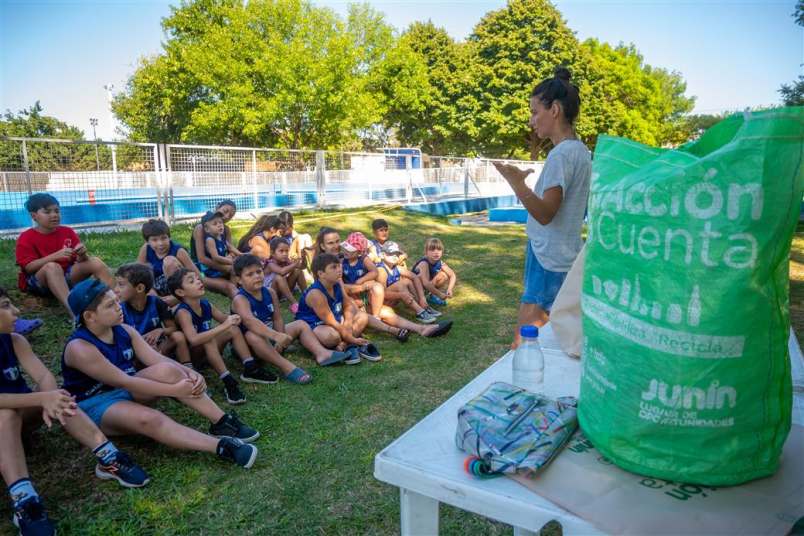 charla medio ambiente colonia bap 1