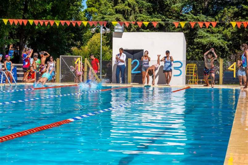 deportes encuentro de natacion 4