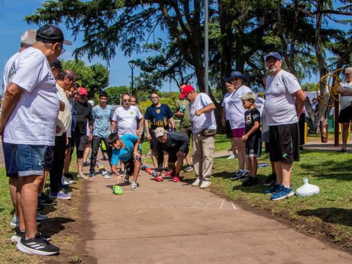 competencia nacional de autitos retro en junin 2